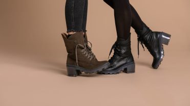 Shoes from startup Della Terra