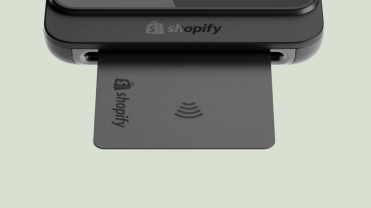 Shopify POS Go card reader