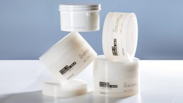 Junoco's cleansing balm jar and refill pod.